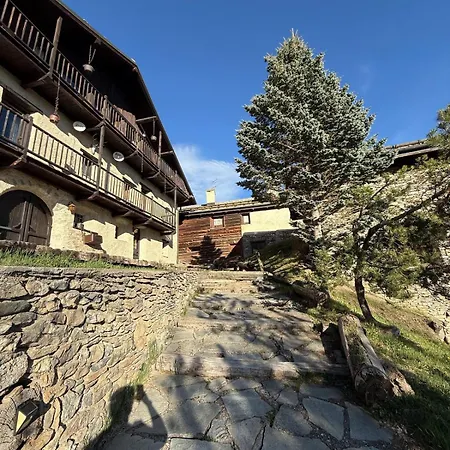 公寓 Charming Getaway With Breathtaking Peak Views *